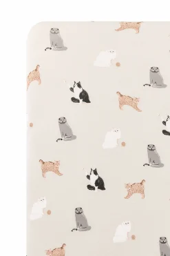 Crib Sheet in Fluffy Cat