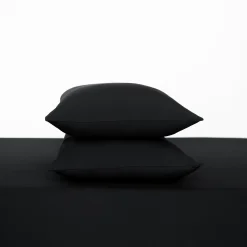 Fitted Sheet with Pillowcases in Midnight