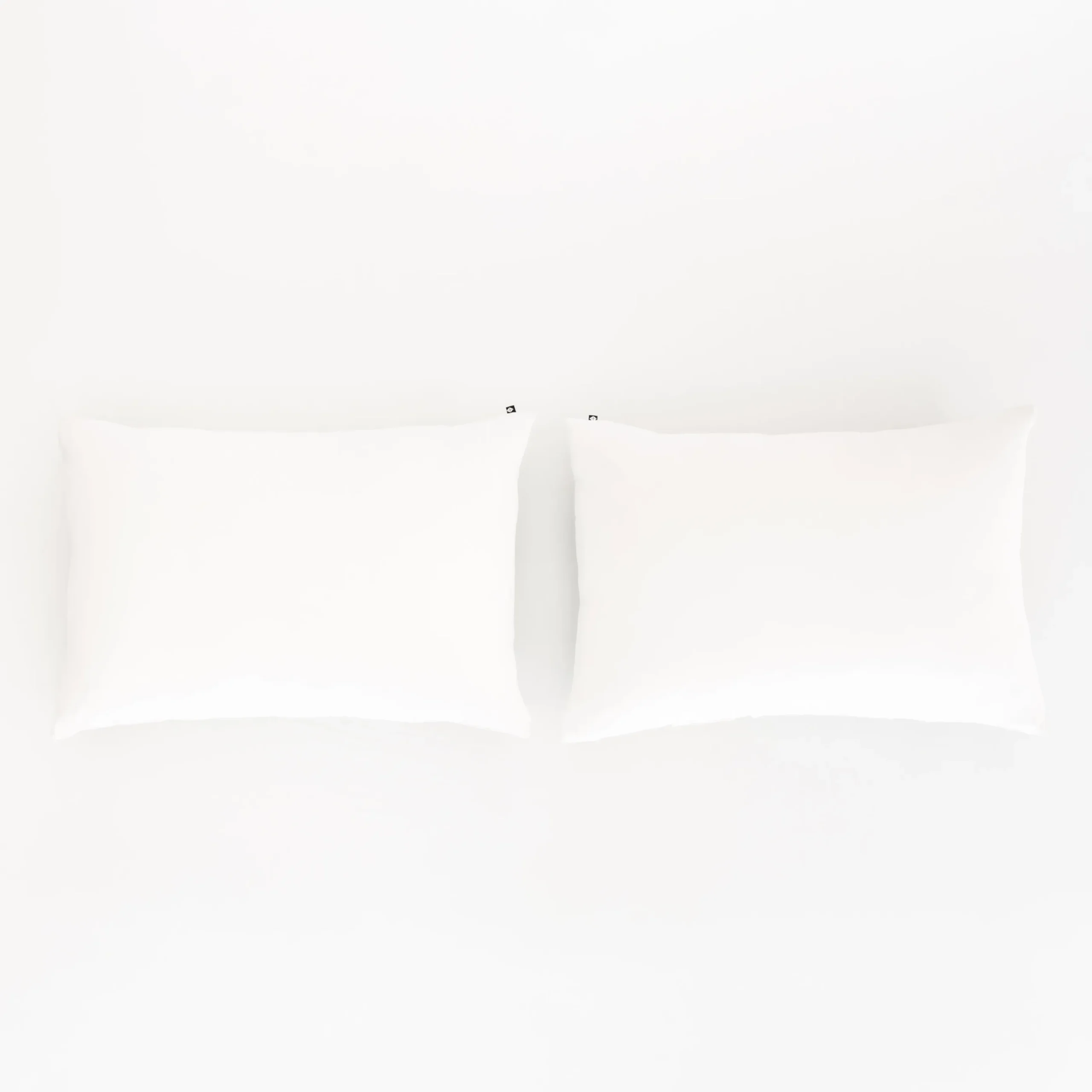 Fitted Sheet with Pillowcases in Cloud