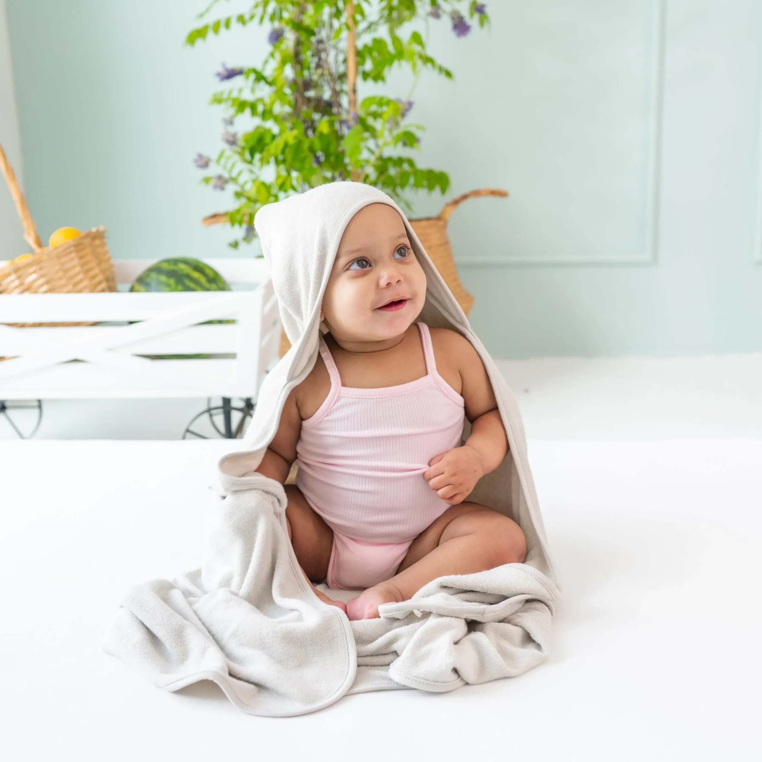 Hooded Bath Towel in Oat