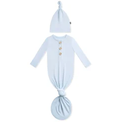Knotted Gown with Hat Set in Breeze
