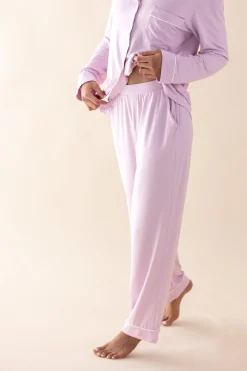 Long-Sleeved Women's Pajama Set in Thistle
