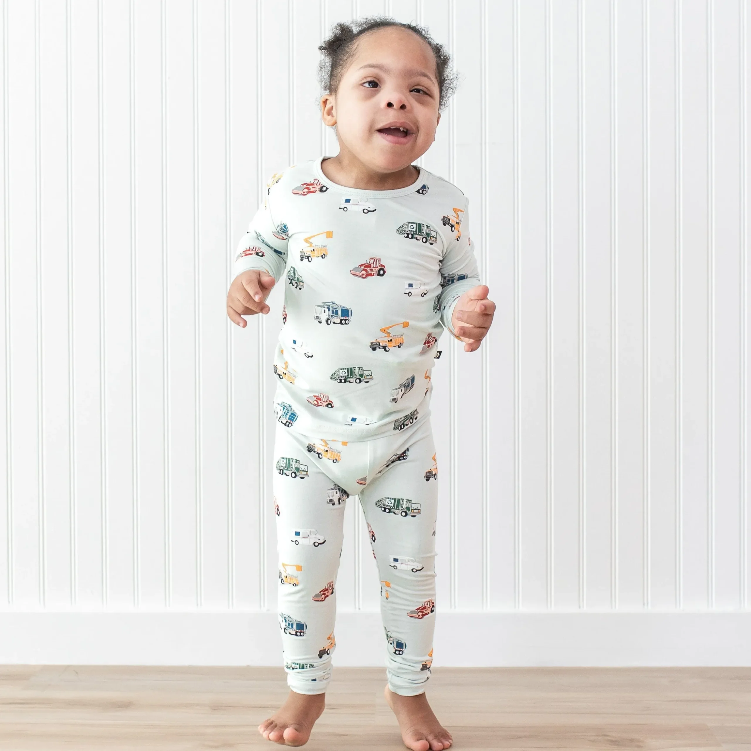 Long Sleeve Pajamas in City Vehicles