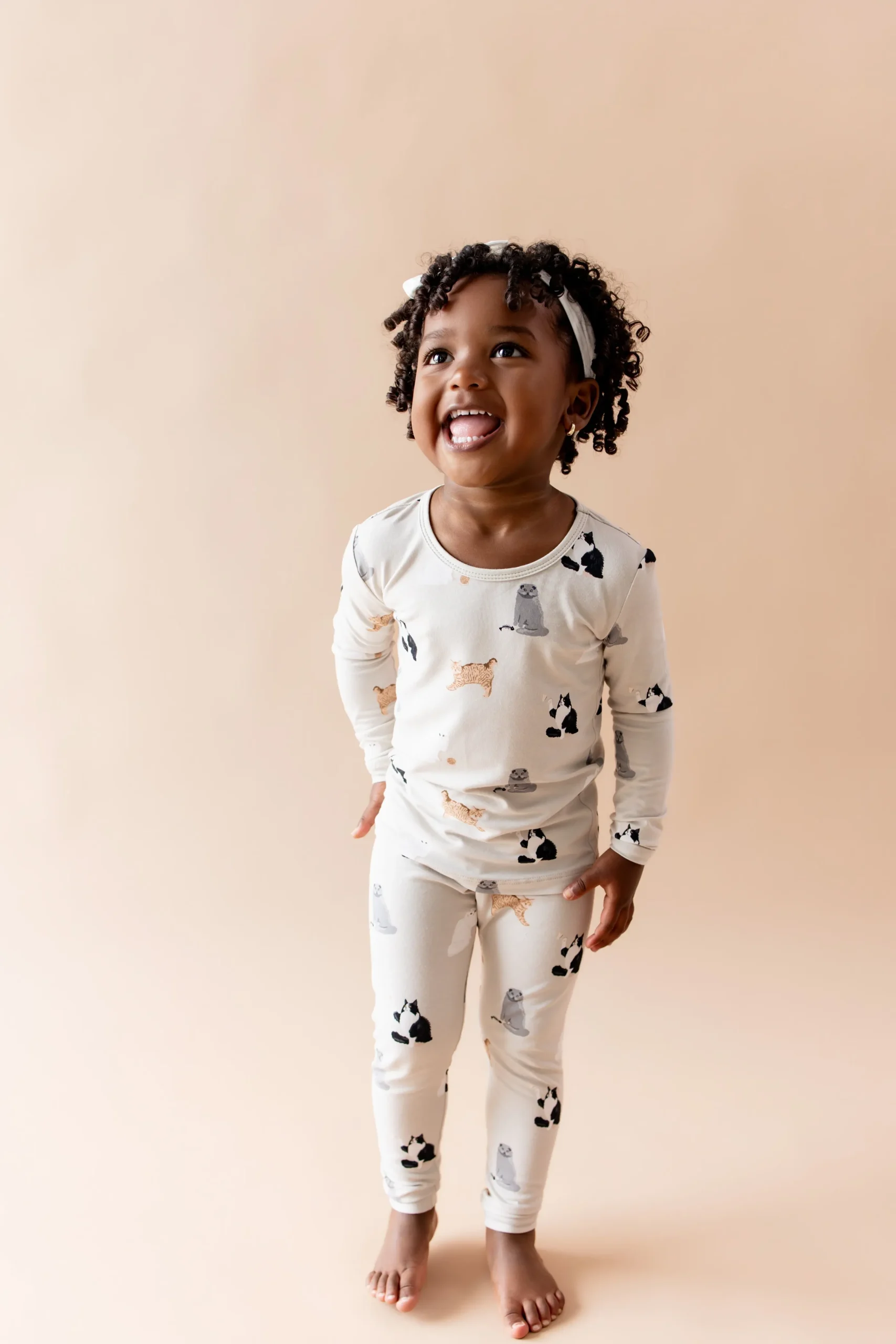 Long Sleeve Pajamas in Fluffy Cat