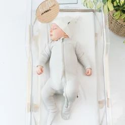 Ribbed Zipper Footie in Oat