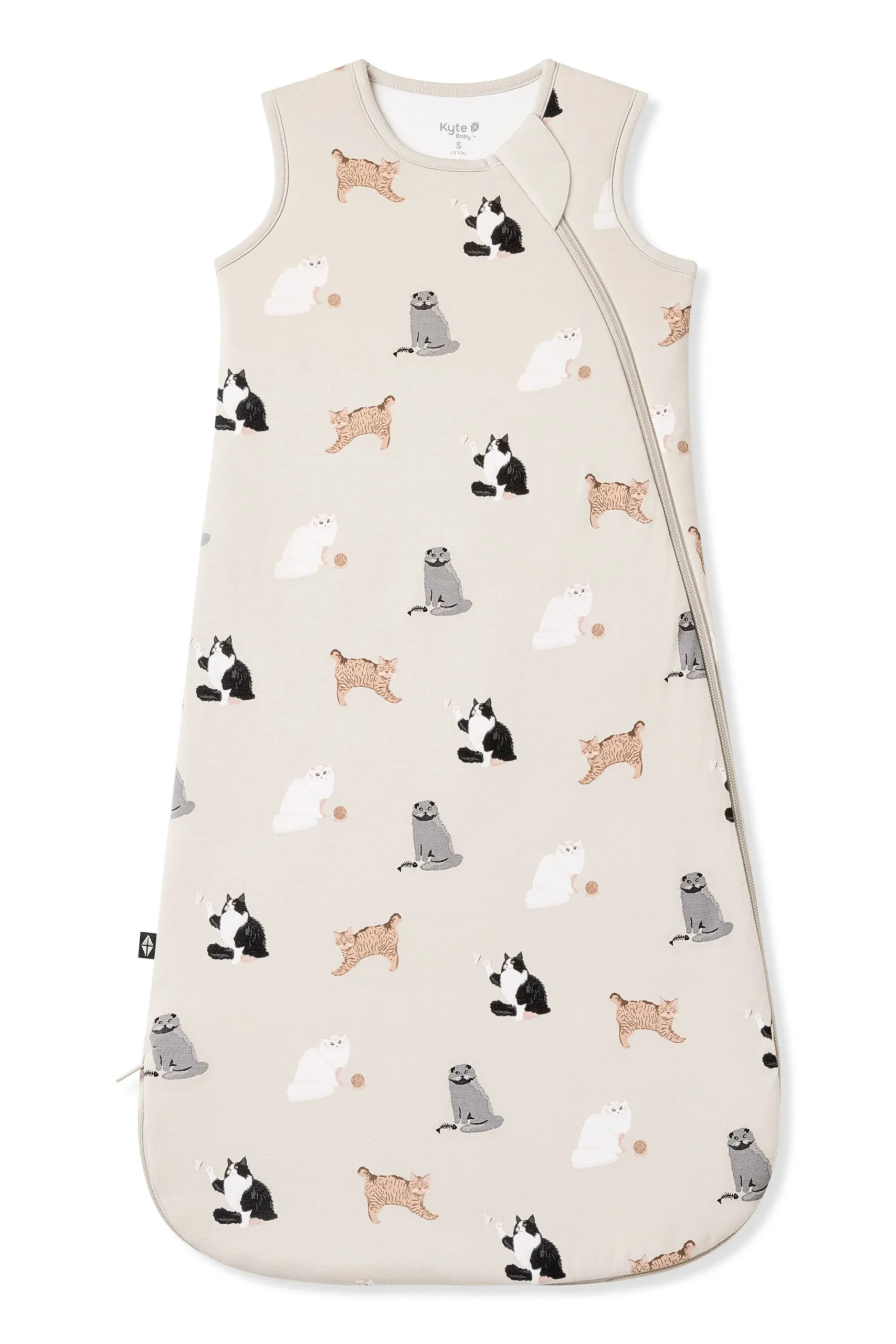Sleep Bag in Fluffy Cat 1.0