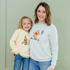 Sweatshirt in Winnie the Pooh on Chamomile
