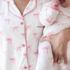 Women’s Short Sleeve Pajama Set in Bow
